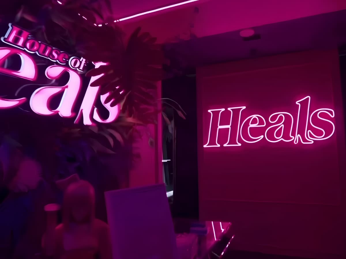 House of Heals — Silom